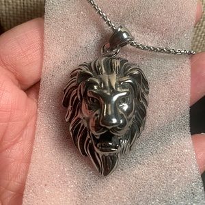 Lions head stainless steel necklace